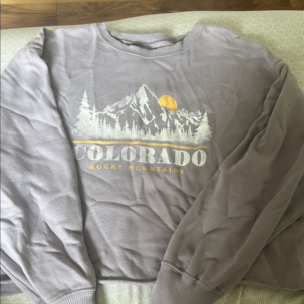 Colorado Rocky Mountains Gray Sweater